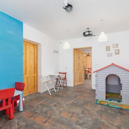 Zloty Widok Skrzyczne I Skalite Wellness, Sauna, Jacuzzi By Renters Apartment