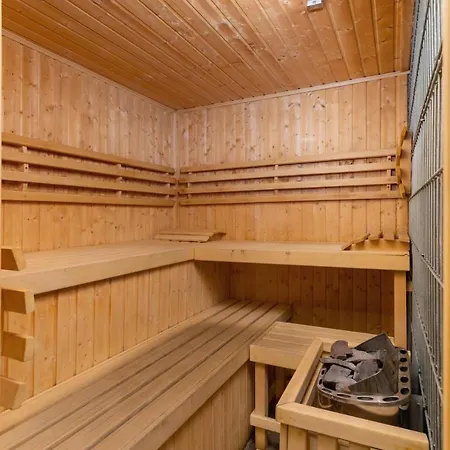 Apartment Zloty Widok Skrzyczne I Skalite Wellness, Sauna, Jacuzzi By Renters Szczyrk
